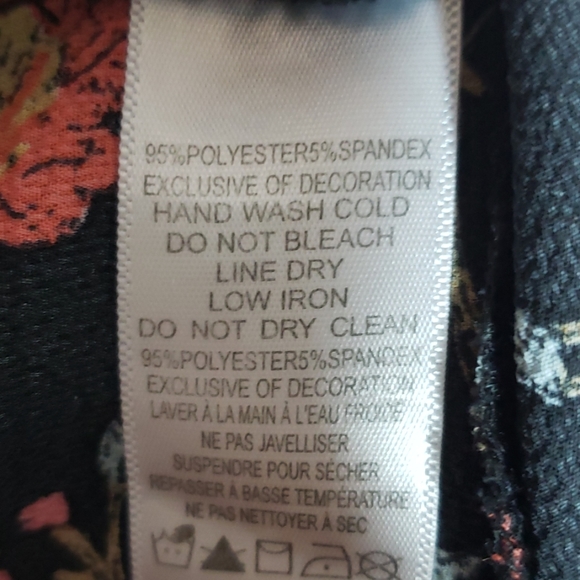 Monteau Maxi dress - Picture 8 of 8